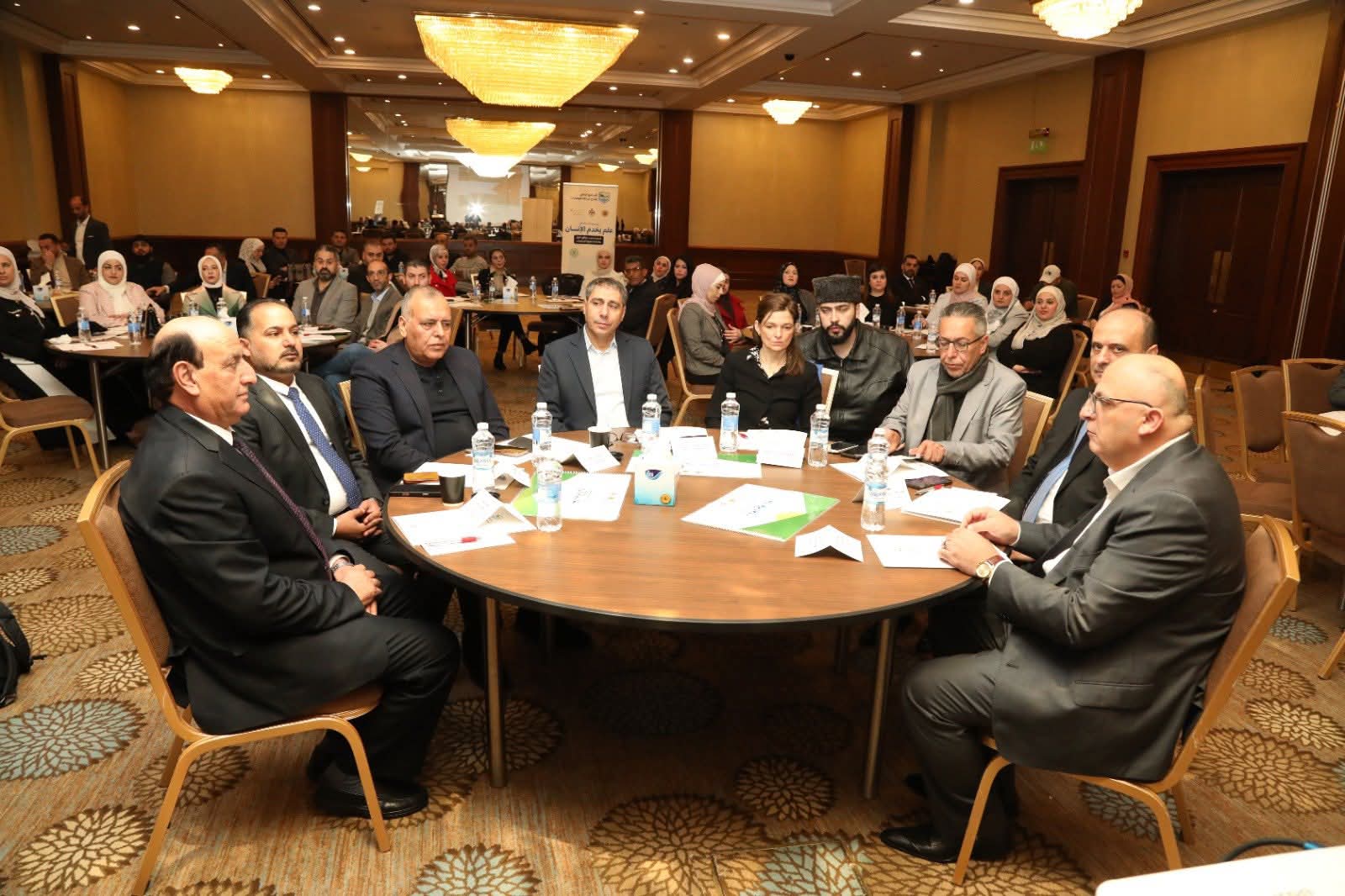 الفياضانات